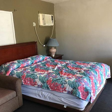 Hotel O Near Fanning Springs State Park Us Hwy 98 Old Town Εξωτερικό φωτογραφία