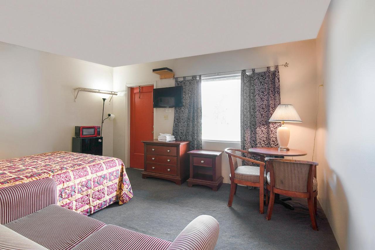 Hotel O Near Fanning Springs State Park Us Hwy 98 Old Town Εξωτερικό φωτογραφία