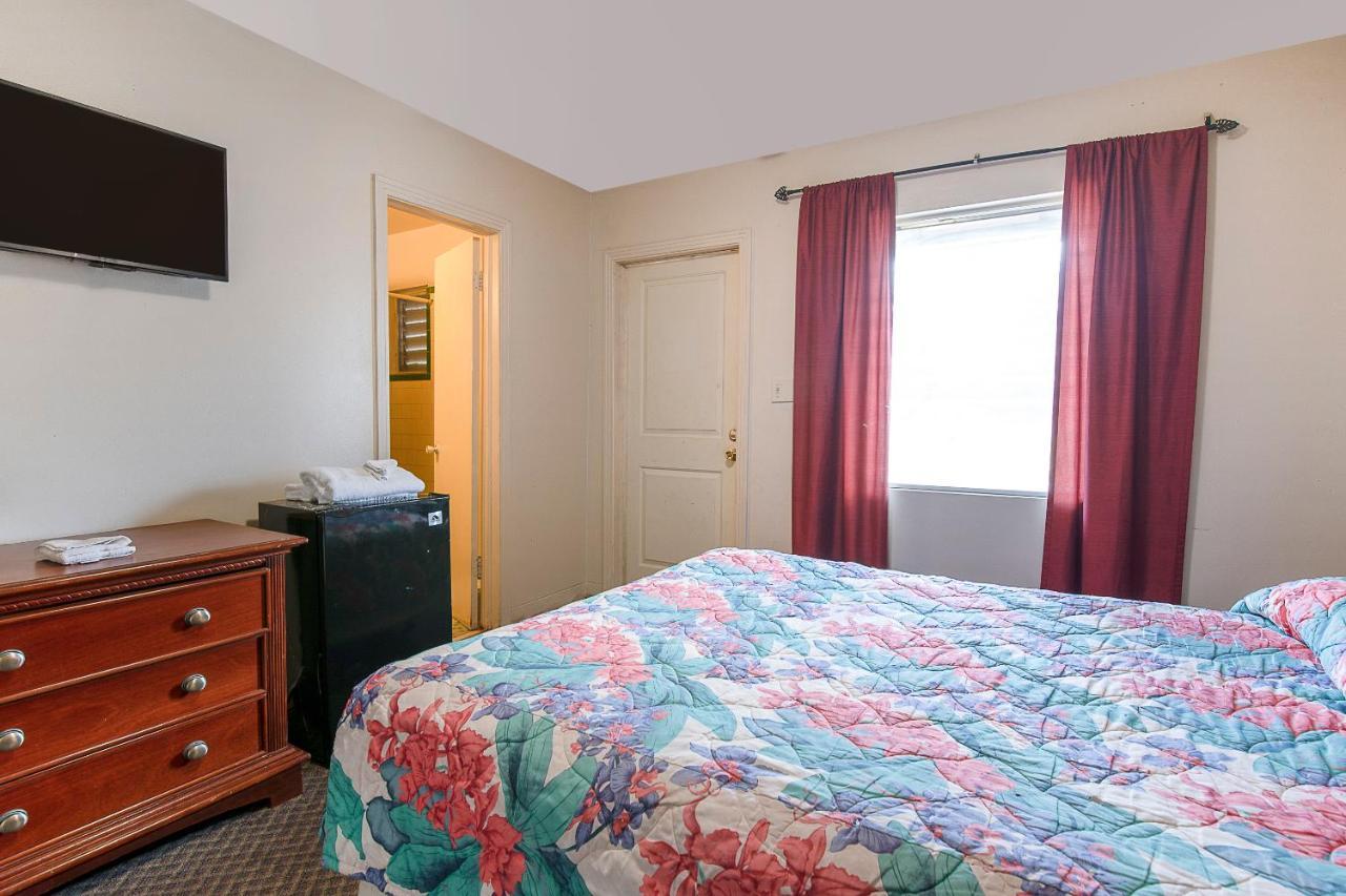 Hotel O Near Fanning Springs State Park Us Hwy 98 Old Town Εξωτερικό φωτογραφία