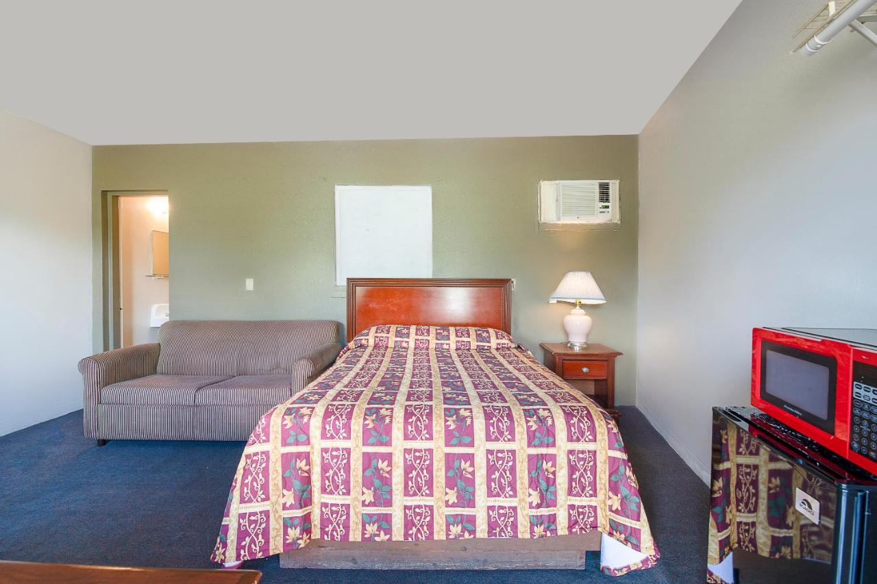Hotel O Near Fanning Springs State Park Us Hwy 98 Old Town Εξωτερικό φωτογραφία