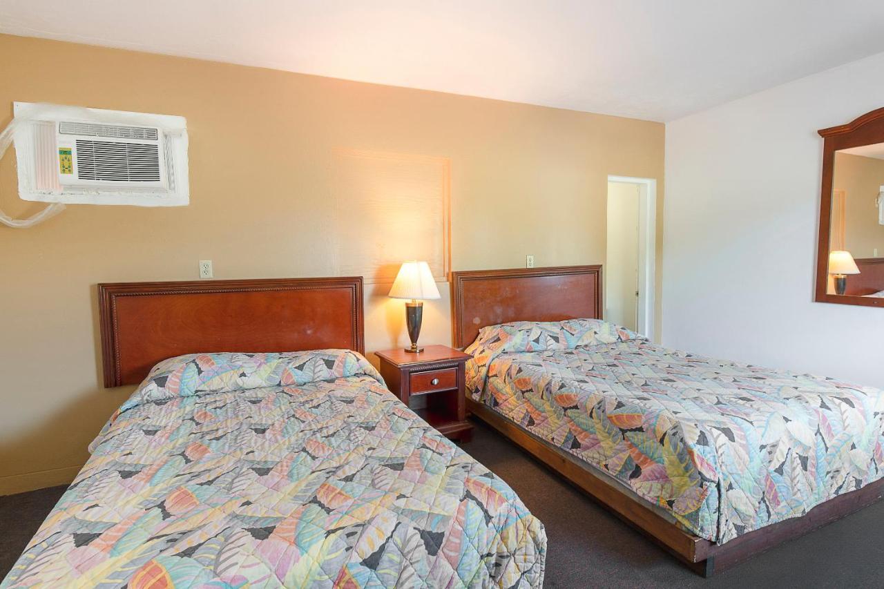 Hotel O Near Fanning Springs State Park Us Hwy 98 Old Town Εξωτερικό φωτογραφία