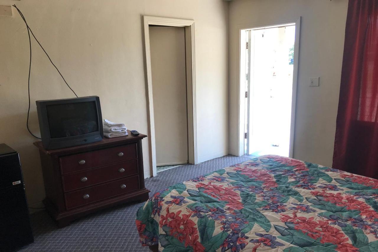 Hotel O Near Fanning Springs State Park Us Hwy 98 Old Town Εξωτερικό φωτογραφία