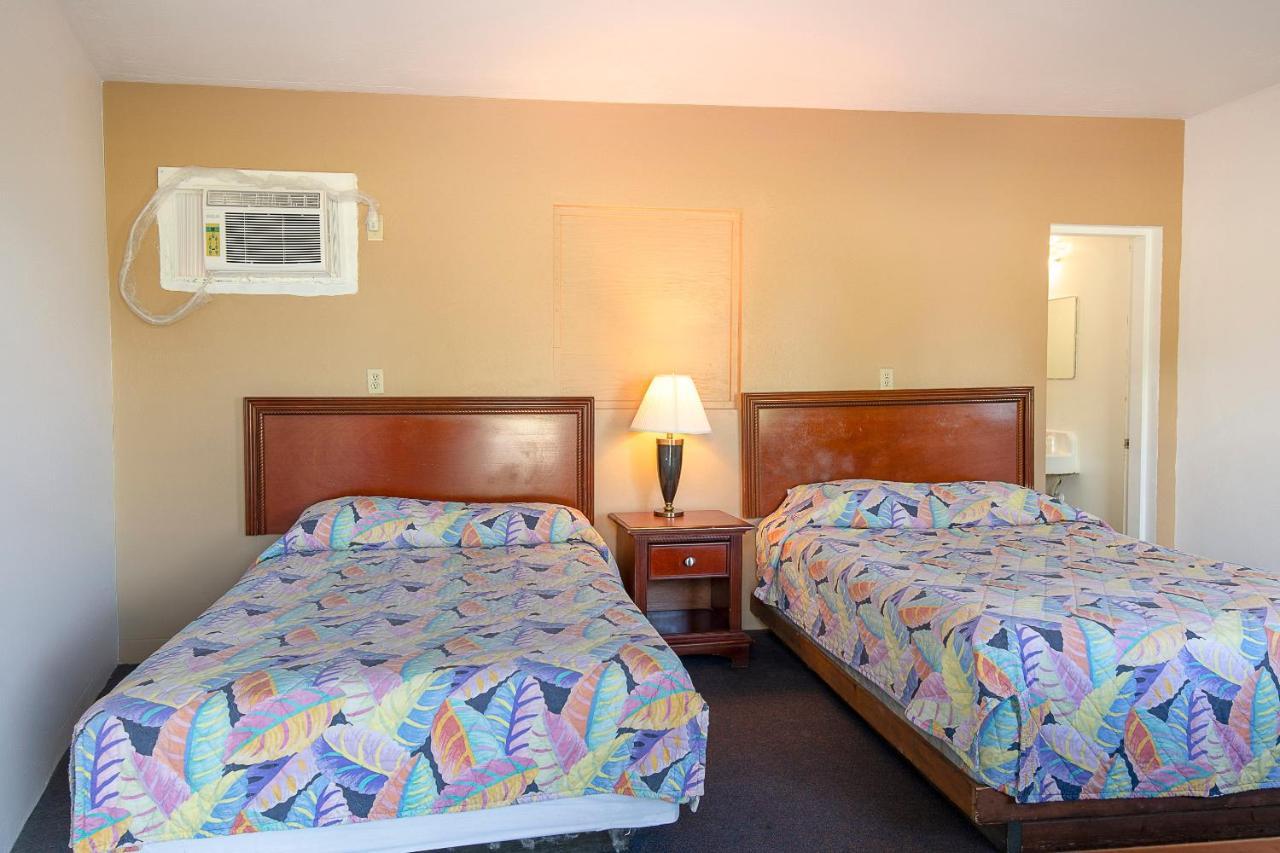Hotel O Near Fanning Springs State Park Us Hwy 98 Old Town Εξωτερικό φωτογραφία