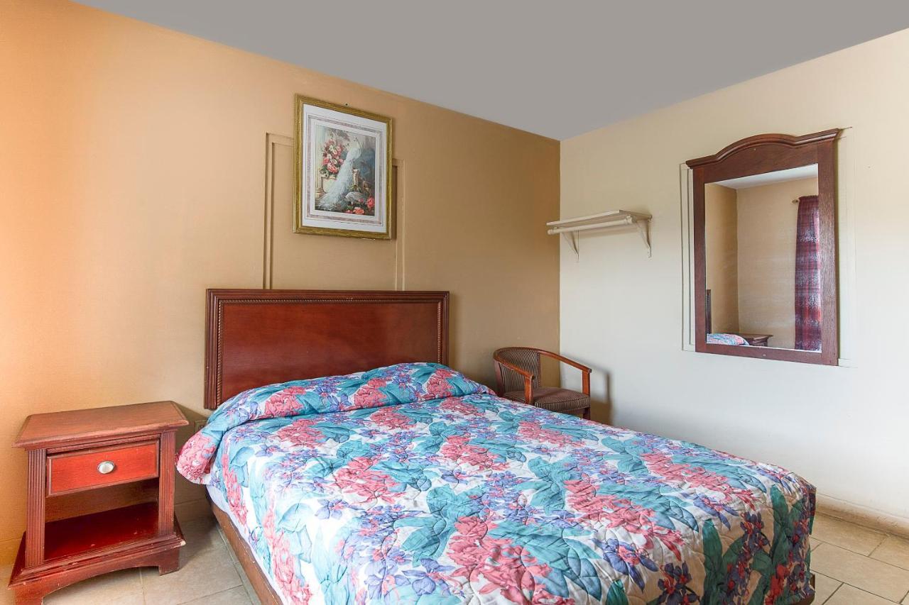 Hotel O Near Fanning Springs State Park Us Hwy 98 Old Town Εξωτερικό φωτογραφία